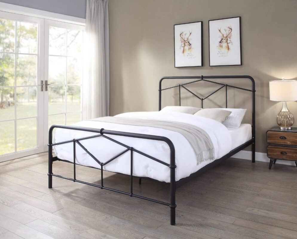 Flintshire Furniture Meco Bed