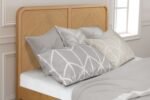 Flintshire Furniture Whelston Herringbone Oak Bed - Image 3