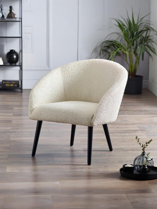 Amari Boucle Accent Chair – Ivory