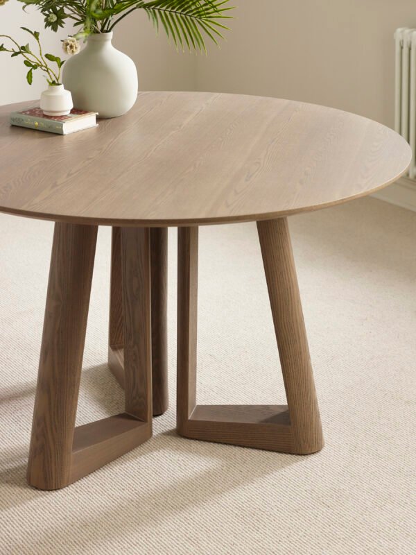 Caravelle Round 4 Seater Dining Table - Smokey Oak Effect - Image 4