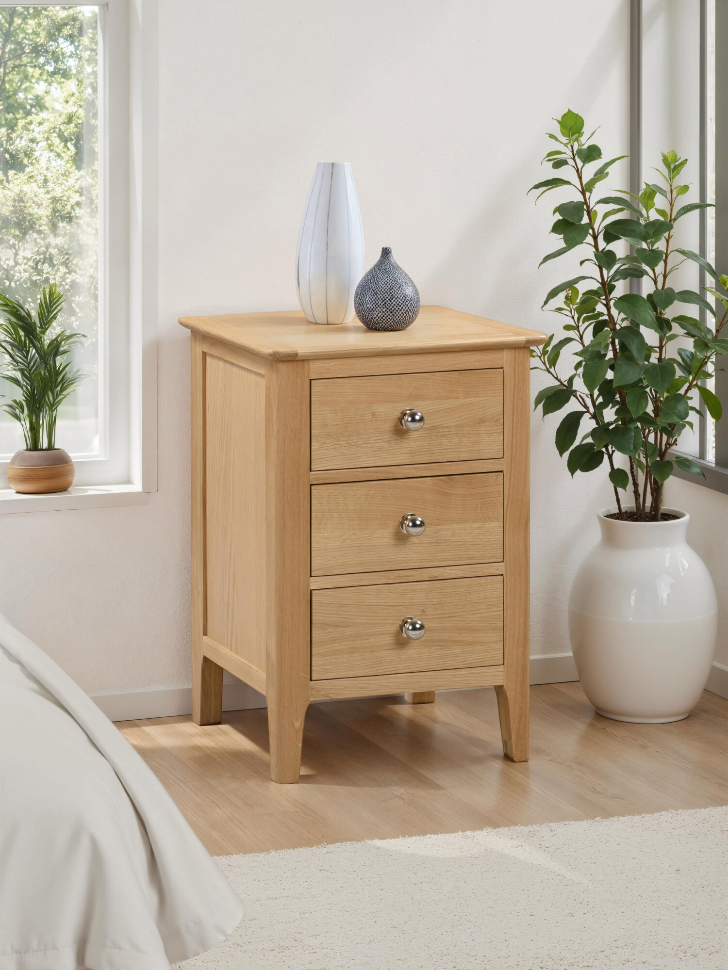 COT101_1 Cotswold 3 Drawer Bedside - Image 1