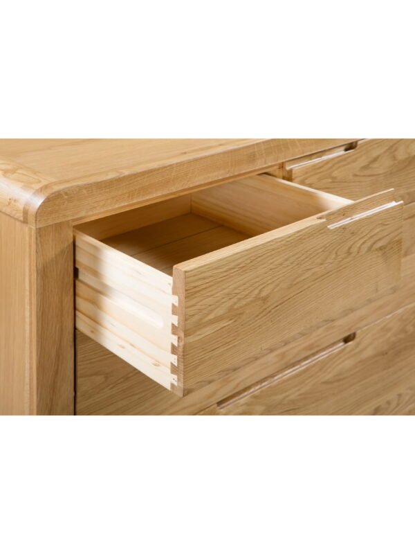 Curve 5 Drawer Chest (3+2) - Oak - Image 9