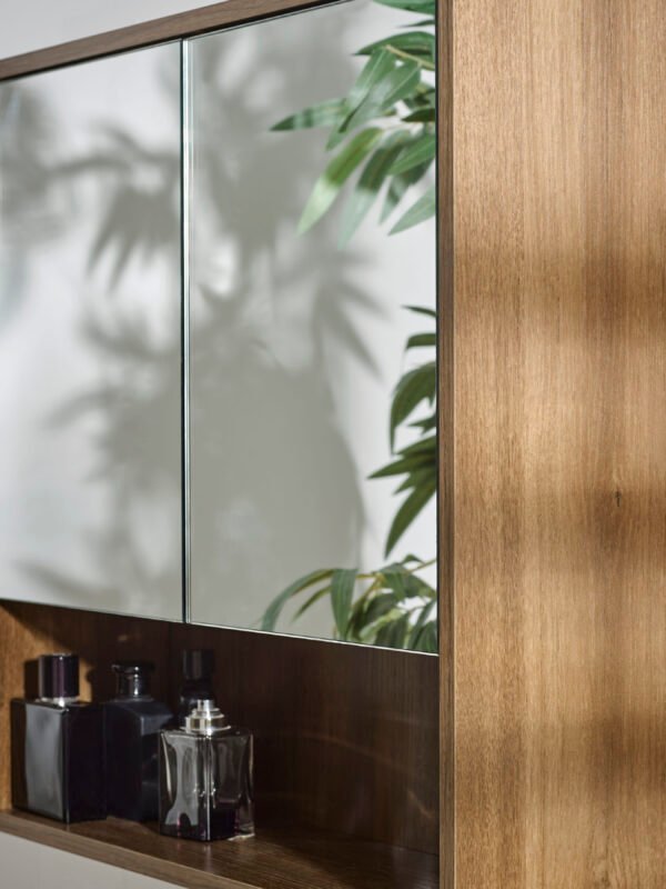 Hampshire Walnut Effect Mirrored Bathroom Wall Cabinet - Image 7