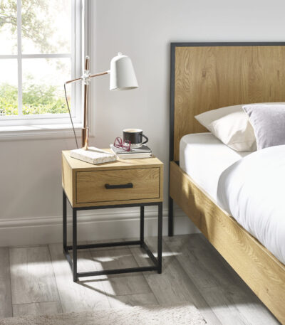 Harlow Light Oak Effect 1 Drawer Bedside Table
