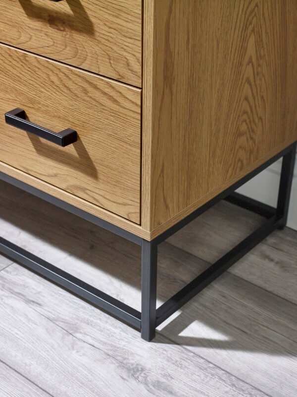 Harlow Light Oak Effect 4 Drawer Chest - Image 8