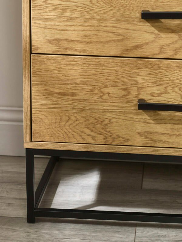 Harlow Light Oak Effect 6 Drawer Chest - Image 8