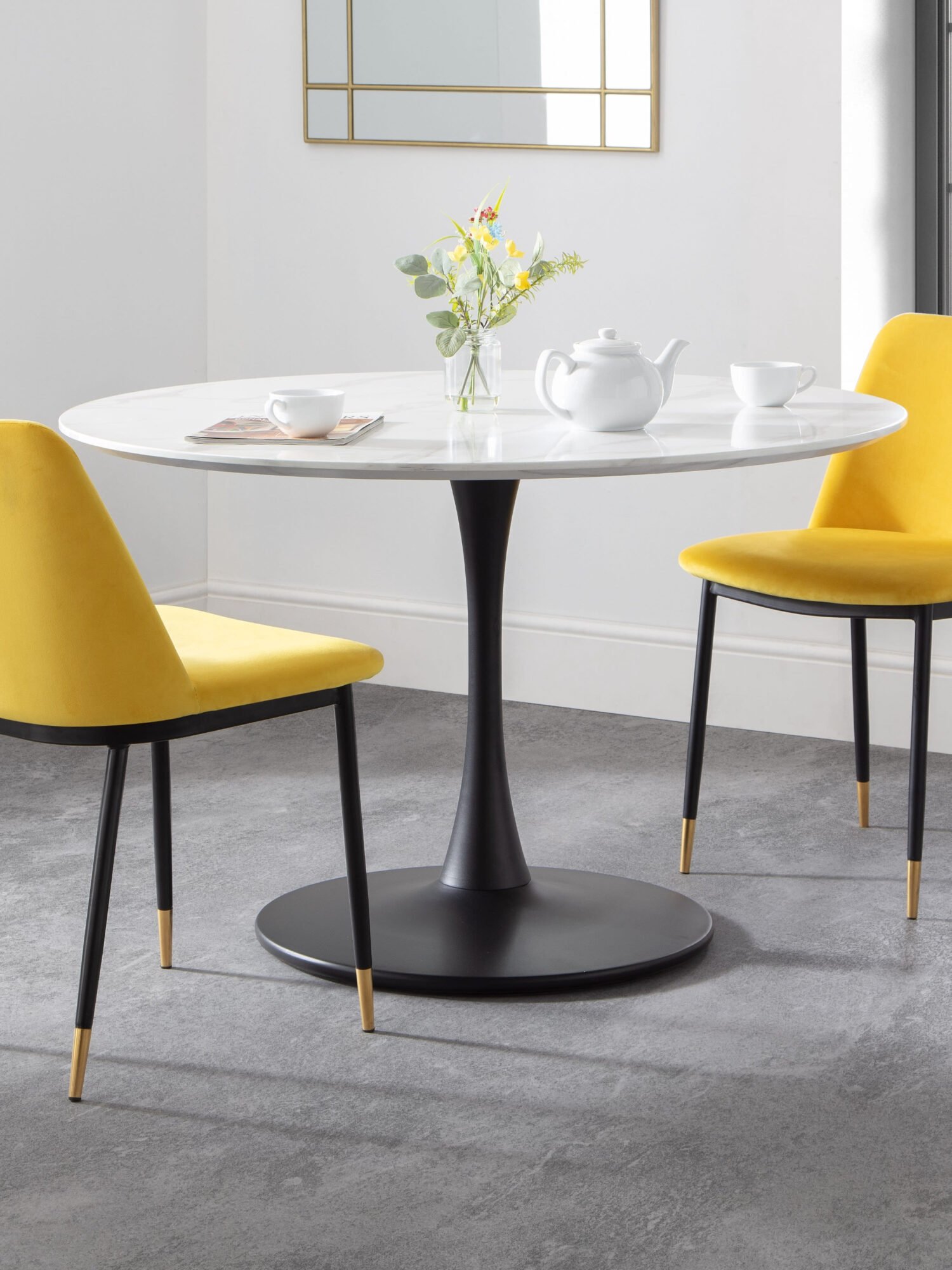 HOL001_1 Holland Round Pedestal Table