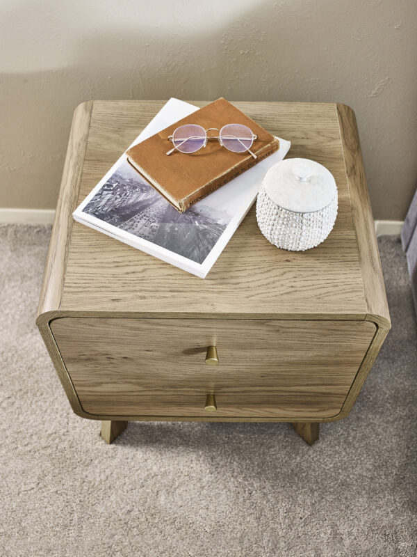 Ingrid 2 Drawer Bedside Oak - Image 9