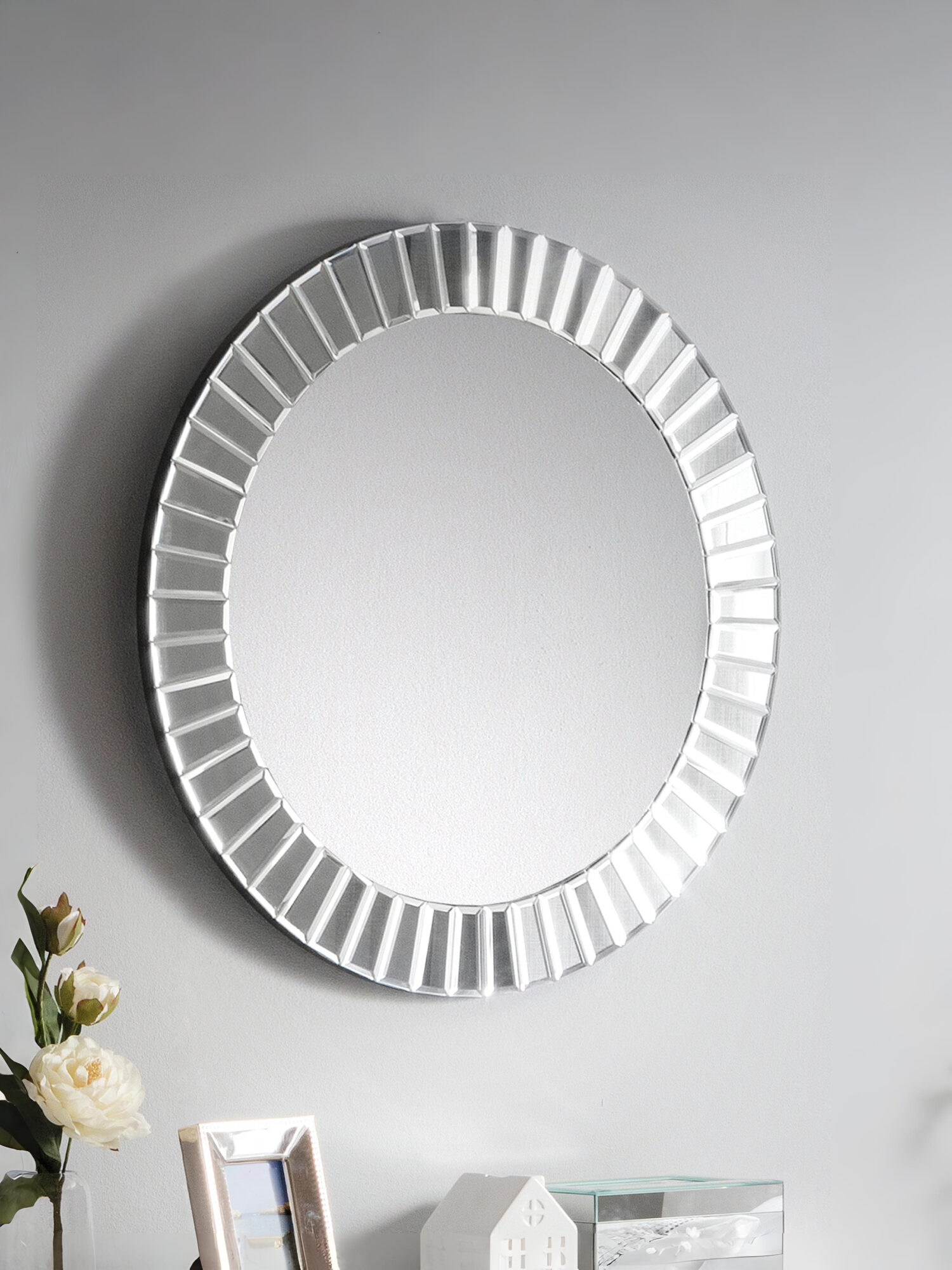 MIR005_1 Sonata Small Round Wall Mirror - Image 1