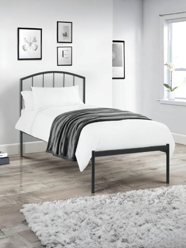 Onyx Metal Bed