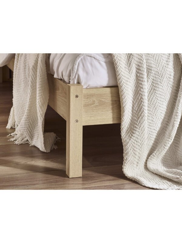 Padstow Rattan Bed - Image 5