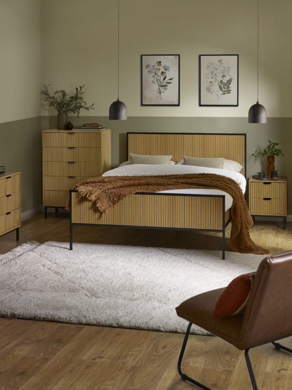 Sia Fluted Bed - Image 10