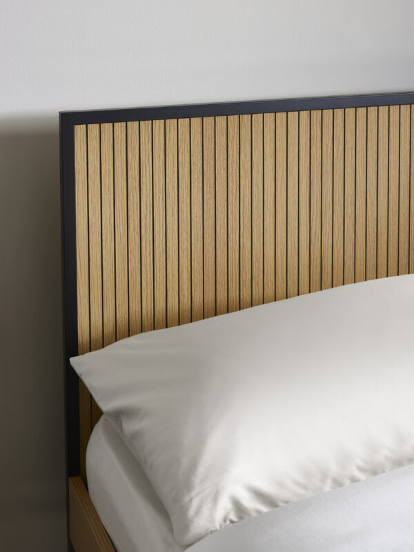 Sia Fluted Bed - Image 7
