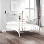 Victoria Metal Bed