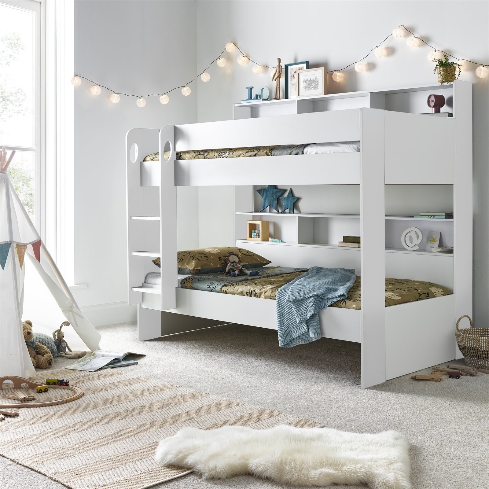 bm-oliver-bunk-white-without-trundle-01.jpg Oliver Pull-Out Storage Drawer