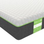 Dormeo Octasmart Premium Hybrid Deluxe Mattress – corner view