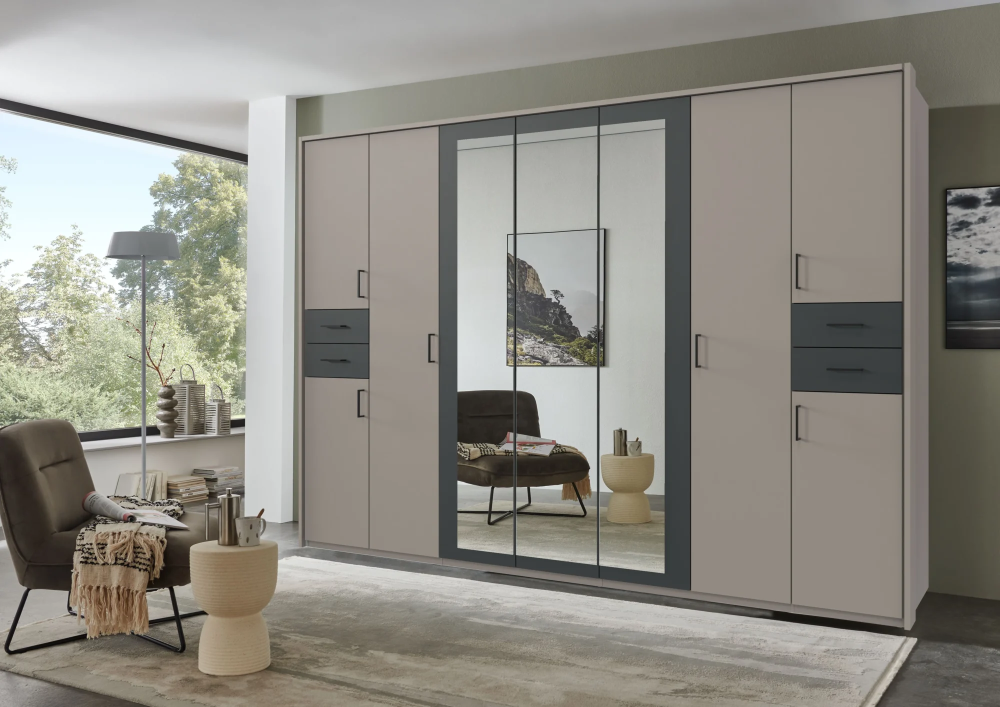 Hornsea 7 Door Wardrobe with Drawers Hornsea 7 Door Wardrobe with Drawers