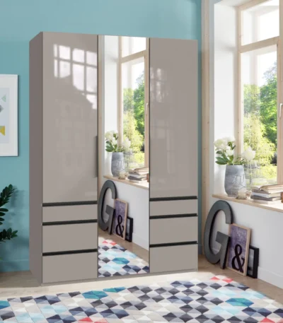 Wendover 3 Door Wardrobe with Drawers