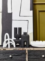 Lismore Black Small Sculptural Vase