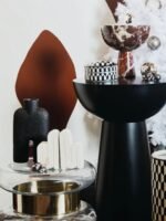 Lismore Black Small Sculptural Vase