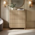 Velmor Ribbed Chest of 5 Drawers Oak