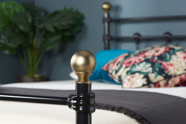 Atlas Bed - Image 5