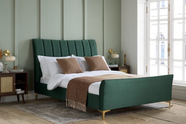Clover Bed - Image 3