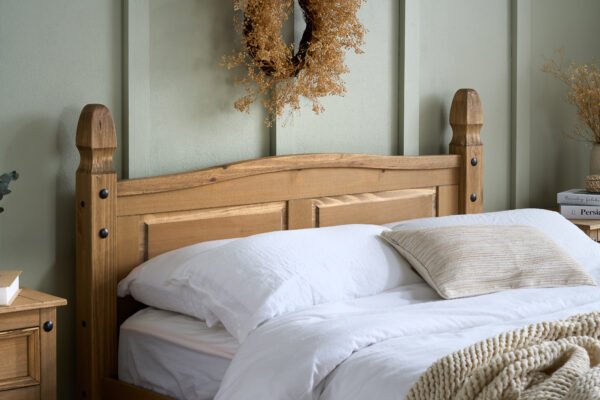 Corona High End Bed - Image 3