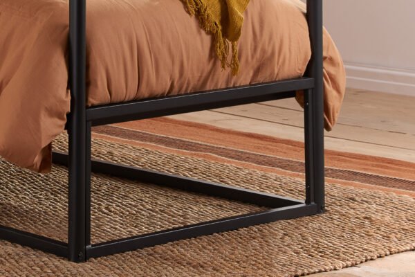 Farringdon Metal 4 Poster Bed - Image 4