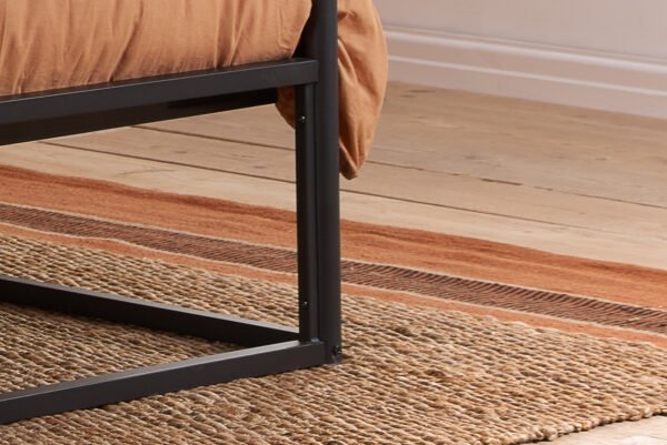 Farringdon Metal 4 Poster Bed - Image 5
