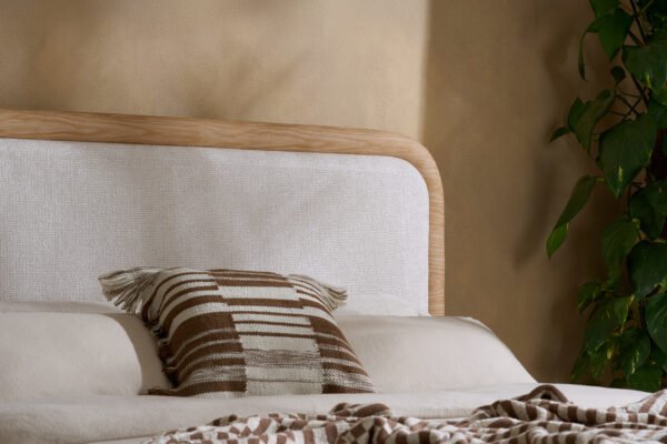 Girona Bed - Image 6