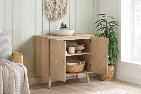 Herringford 2 Door Sideboard - Image 4